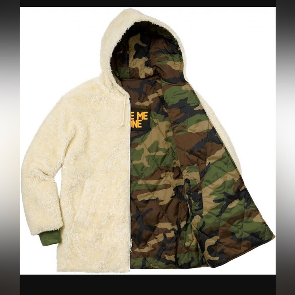 Supreme Reversible “leave me alone” Sherpa Fur Coat